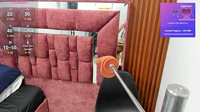 Snapshot of thiago_duval chatting on 12.20.25 thiago duval online show from 12.20.25