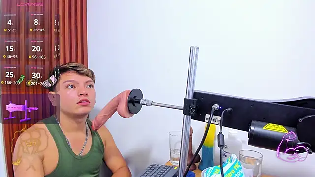 Snapshot of thiago_duval chatting on 01.08.26 thiago duval online show from 01.08.26