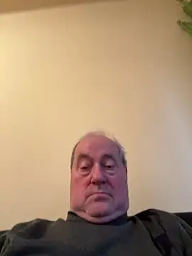 Snapshot of csikar chatting on 05.17.26 csikar online show from 05.17.26