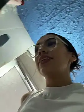 lunaluxury22 online show from 03.26.26