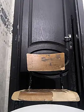 Snapshot of twinkarabboy chatting on 12.14.25 twinkarabboy online show from 12.14.25