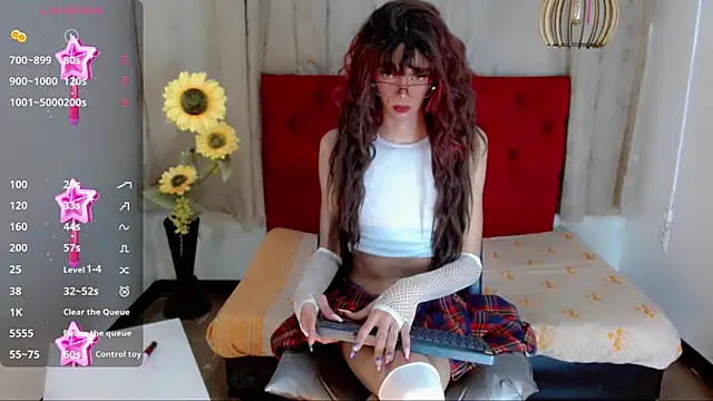 camila vasquez  online show from 12.17.25