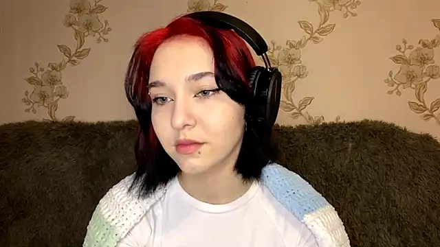 Snapshot of EmilyVeiro chatting on 01.07.26 EmilyVeiro online show from 01.07.26