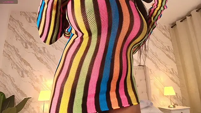 Yuliana-ambell online show from 12.22.25