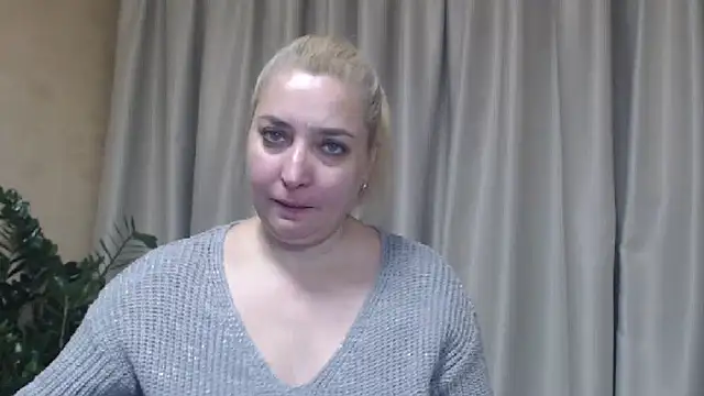 sweetpussy13 online show from 10.28.25