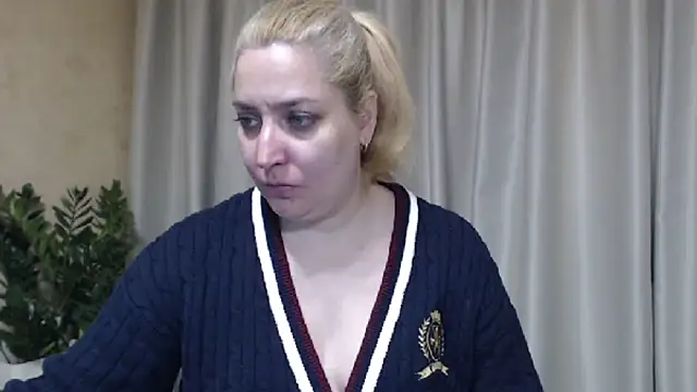 sweetpussy13 online show from 04.01.26