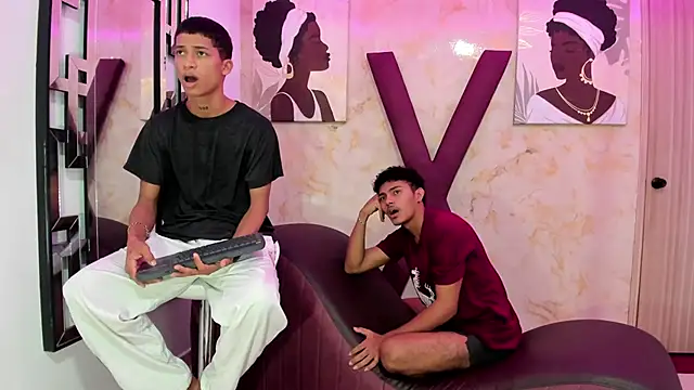 DIAMOND BLACKS online show from 12.23.25