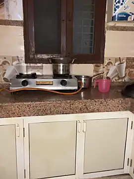 Snapshot of HOT-CUPAL22 chatting on 12.21.25 HOT-CUPAL22 online show from 12.21.25