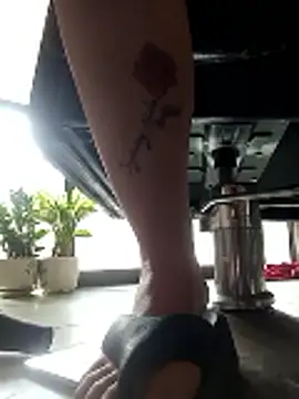 Snapshot of SARA6926969 chatting on 03.02.26 SARA6926969 online show from 03.02.26