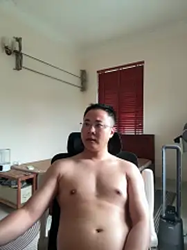 Snapshot of battman4488 chatting on 03.04.26 battman4488 online show from 03.04.26