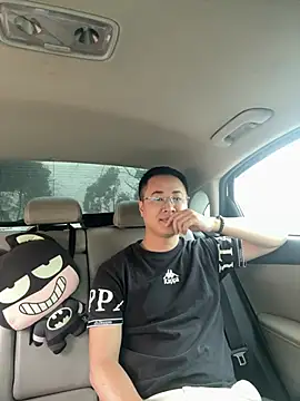 Snapshot of battman4488 chatting on 03.08.26 battman4488 online show from 03.08.26