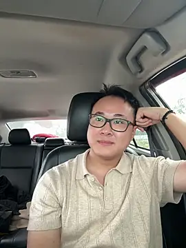 Snapshot of battman4488 chatting on 03.14.26 battman4488 online show from 03.14.26