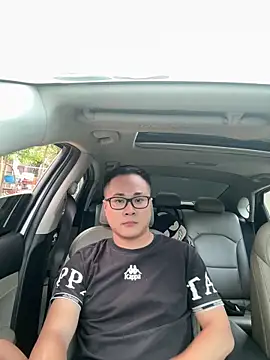 Snapshot of battman4488 chatting on 03.19.26 battman4488 online show from 03.19.26