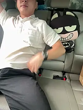 Snapshot of battman4488 chatting on 04.12.26 battman4488 online show from 04.12.26