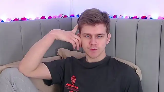 NickJohnas online show from 02.15.26