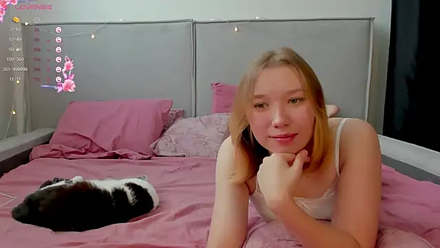 Agatha Mayson online show from 02.27.26