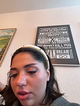 Snapshot of SilkyMira chatting on 02.07.26 SilkyMira online show from 02.07.26