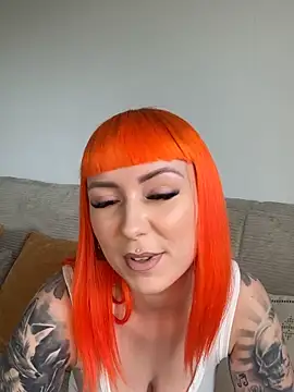 Snapshot of ScarletVixenLive chatting on 04.20.26 ScarletVixenLive online show from 04.20.26