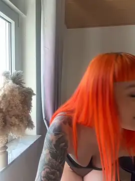 Snapshot of ScarletVixenLive chatting on 04.22.26 ScarletVixenLive online show from 04.22.26