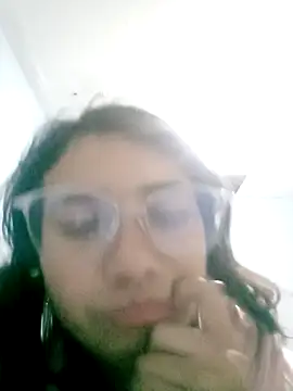 Snapshot of moodsailor chatting on 12.22.25 moodsailor online show from 12.22.25