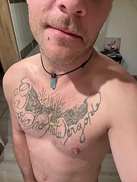 Manu1983el01 online show from 02.12.26