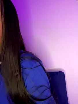 Iam samanthaaa online show from 12.17.25