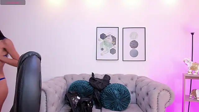 Snapshot of Lynara_norien chatting on 01.08.26 Lynara norien online show from 01.08.26