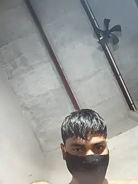 realcouple71 online show from 12.19.25