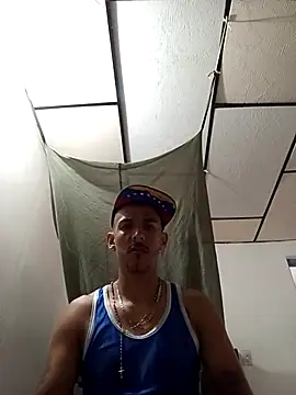 Snapshot of Marshallbronnxx chatting on 04.01.26 Marshallbronnxx online show from 04.01.26