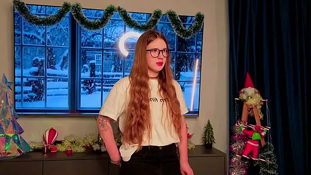 ArlineFarone online show from 12.18.25