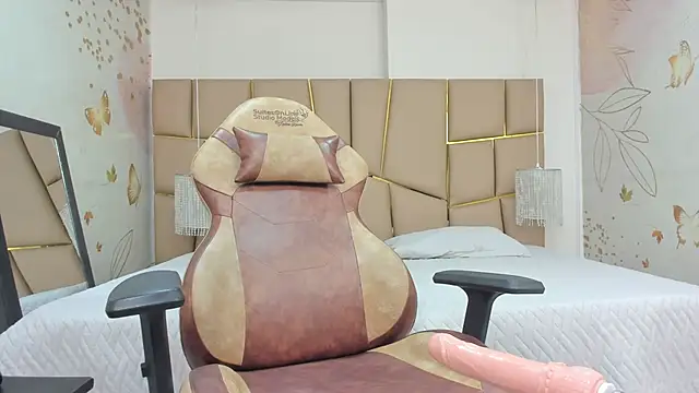 Jadde Greyy  online show from 01.16.26