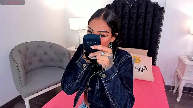 Snapshot of devilishly_7 chatting on 01.06.26 devilishly 7 online show from 01.06.26