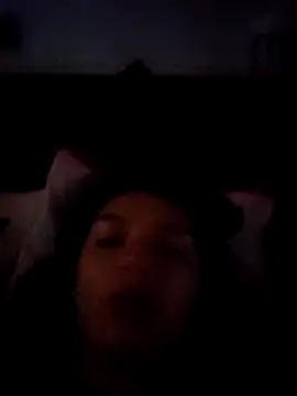 Snapshot of Afrodita2035 chatting on 12.21.25 Afrodita2035 online show from 12.21.25