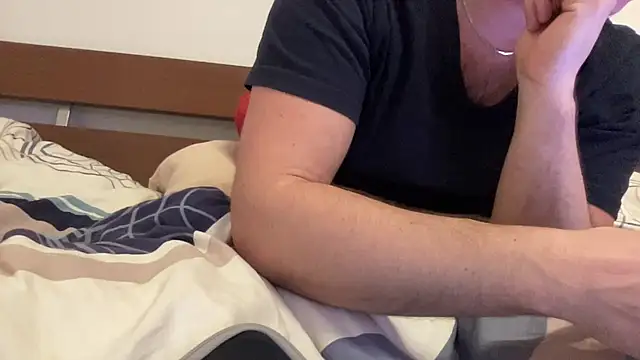 DereineGx online show from 12.18.25