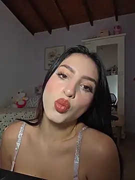 Snapshot of Esmeralda_Rossi chatting on 02.02.26 Esmeralda Rossi online show from 02.02.26