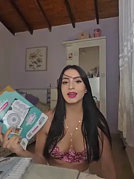 Snapshot of Esmeralda_Rossi chatting on 02.07.26 Esmeralda Rossi online show from 02.07.26