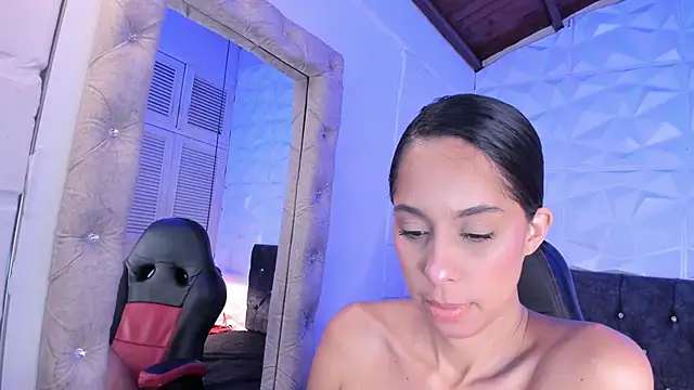 Snapshot of Perla_dl chatting on 01.13.26 Perla dl online show from 01.13.26