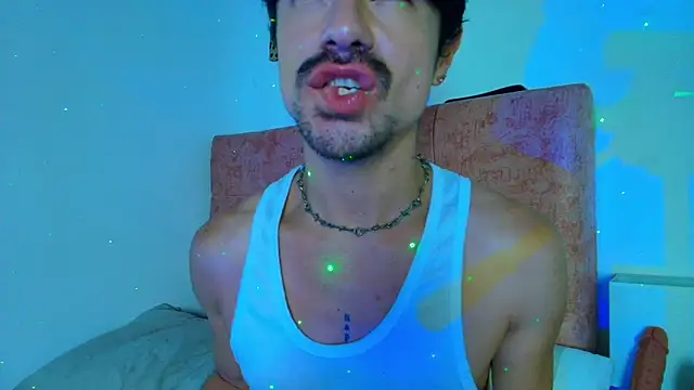 Snapshot of Ethan_Briggs chatting on 01.09.26 Ethan Briggs online show from 01.09.26