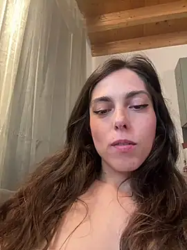YourSlutQueen online show from 04.28.26