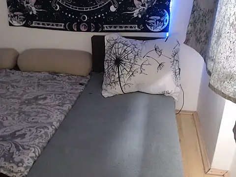 AlienforTwenty online show from 01.12.26