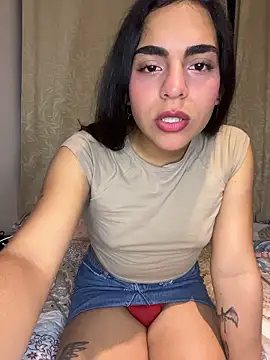 Snapshot of ketty_hott chatting on 01.11.26 ketty hott online show from 01.11.26