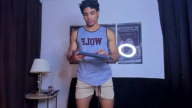 Snapshot of Dustyn_Michelle1 chatting on 03.12.26 Dustyn Michelle1 online show from 03.12.26