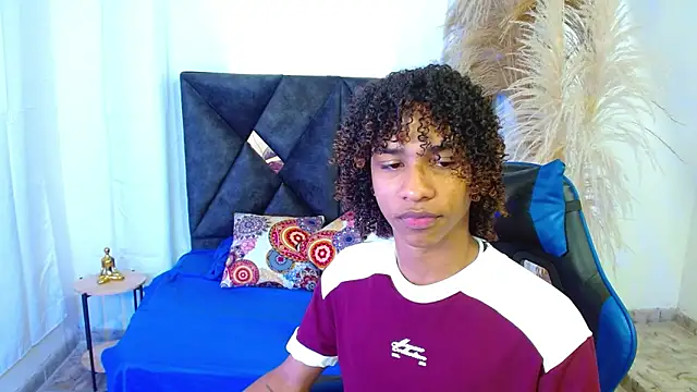 angelll18  online show from 03.21.26