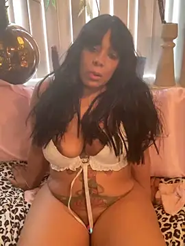 Snapshot of BettyCock chatting on 04.18.26 BettyCock online show from 04.18.26