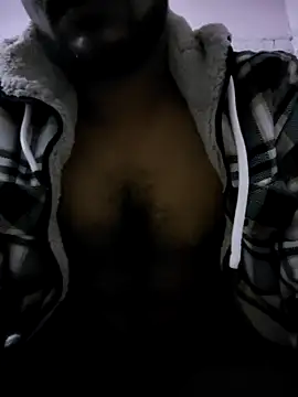 Snapshot of susuadult chatting on 12.20.25 susuadult online show from 12.20.25