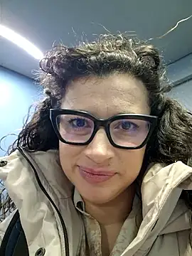 MiraBennet online show from 01.15.26