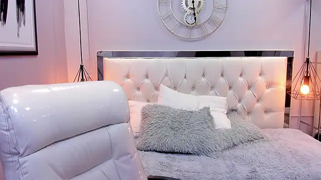 Snapshot of drake_miller7 chatting on 12.16.25 drake miller7 online show from 12.16.25