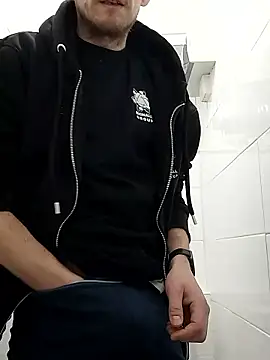 Snapshot of CrookedBunk3527 chatting on 01.14.26 CrookedBunk3527 online show from 01.14.26