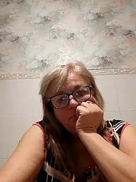 Snapshot of LinaLight88 chatting on 01.16.26 LinaLight88 online show from 01.16.26