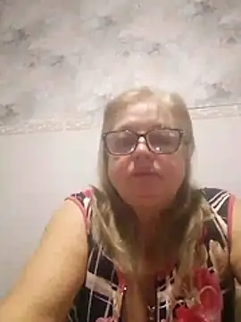 Snapshot of LinaLight88 chatting on 01.17.26 LinaLight88 online show from 01.17.26